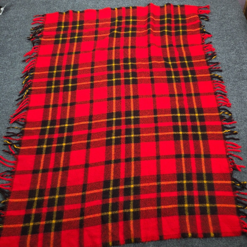 VTG FARIBO 100% WOOL THROW BLANKET 50 x 38 Faribault Woolen Mills USA Red Plaid